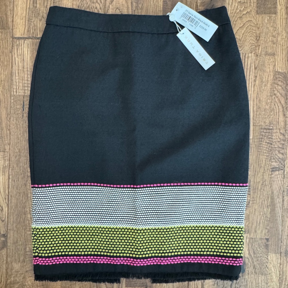 NWT Trina Turk Dorris Black Pencil Skirt Fringe Hem‎ Lined Women's Size 6 N